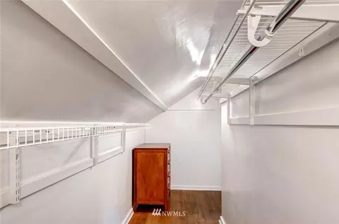 2211 Broadway Ave E, Seattle, WA 98102 photo 15