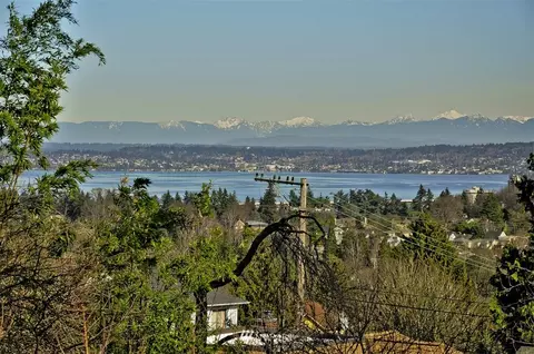 520 23rd Ave E, Seattle, WA 98112 photo 4