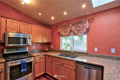 2409 98th St SE, Everett, WA 98208 photo 10
