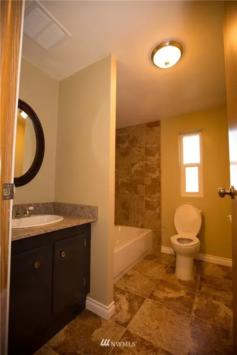 8499 Cimarron Way, Maple Falls, WA 98266 photo 9