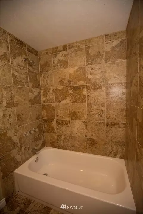 8499 Cimarron Way, Maple Falls, WA 98266 photo 11