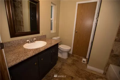 8499 Cimarron Way, Maple Falls, WA 98266 photo 17