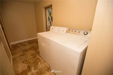 8499 Cimarron Way, Maple Falls, WA 98266 photo 18