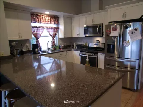 802 93rd St SE, Everett, WA 98208 photo 3