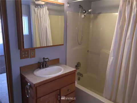 70 N 3rd St, Thorp, WA 98946 photo 10