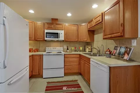 6304 Cypress St, Everett, WA 98203 photo 3