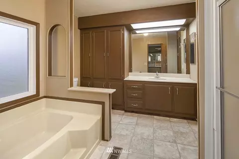 19604 129th Ave NE, Bothell, WA 98011 photo 9