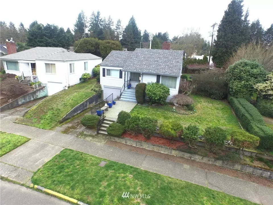  8235 36th Ave NE, Seattle, WA 98115 photo 22