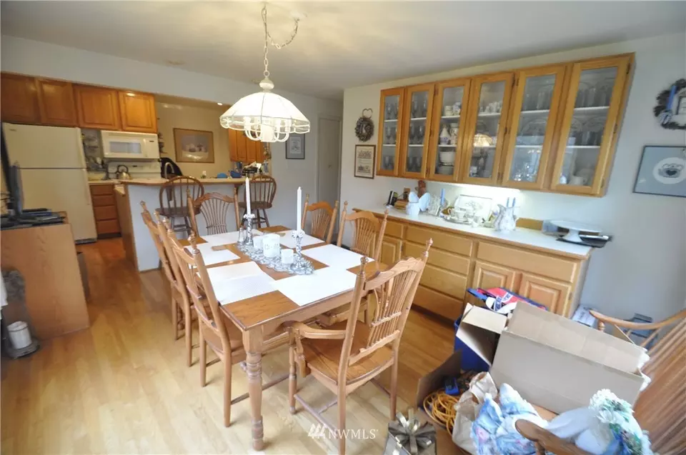  8235 36th Ave NE, Seattle, WA 98115 photo 6