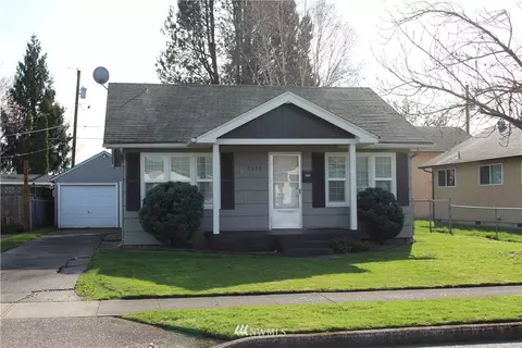 2929 Dover St, Longview, WA 98632 photo 1