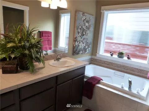26719 178th Loop SE, Covington, WA 98042 photo 8
