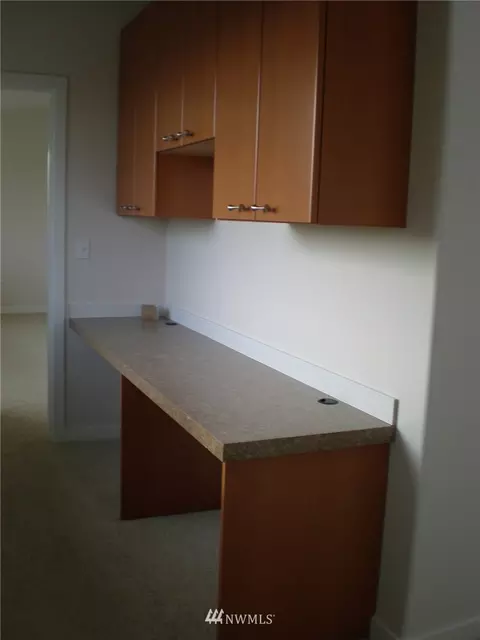 816 E Marine View Dr, Everett, WA 98201 photo 10