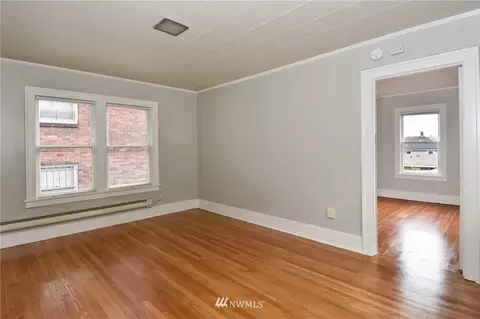 406 Summit Ave E, Seattle, WA 98102 photo 11