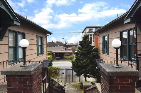 406 Summit Ave E, Seattle, WA 98102 photo 4