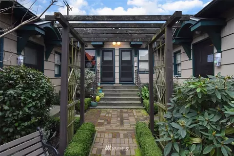 406 Summit Ave E, Seattle, WA 98102 photo 6