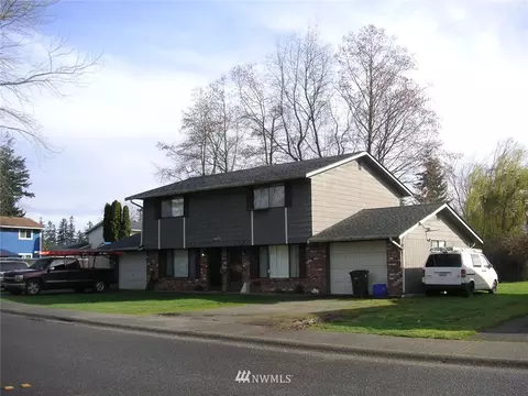 9207 Sharon Dr, Everett, WA 98204 photo 3