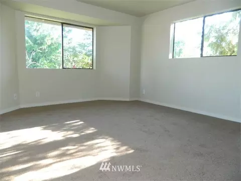 2905 10 St, Everett, WA 98201 photo 5