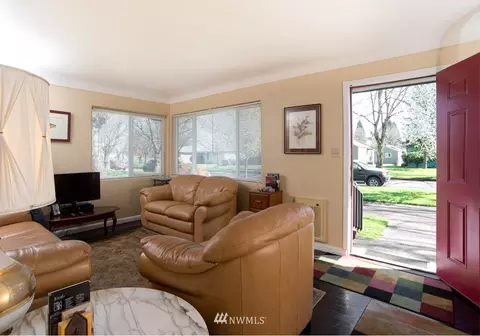1623 9th Ave, Longview, WA 98632 photo 3