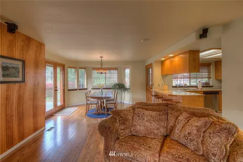 7817 211th St E, Spanaway, WA 98387 photo 8