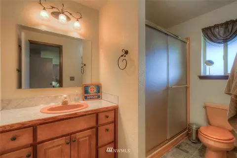 7817 211th St E, Spanaway, WA 98387 photo 23