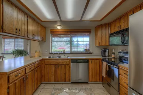 7817 211th St E, Spanaway, WA 98387 photo 14