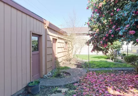 1621 10th Ave, Longview, WA 98632 photo 5