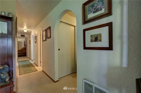 9115 5th Pl W, Everett, WA 98204 photo 6