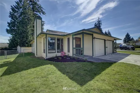 9115 5th Pl W, Everett, WA 98204 photo 2