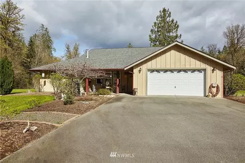 7851 E Grapeview Loop Rd, Allyn, WA 98524 photo 1