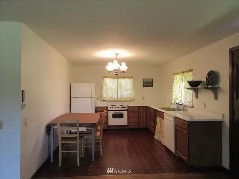 1608 276th St E, Spanaway, WA 98387 photo 9