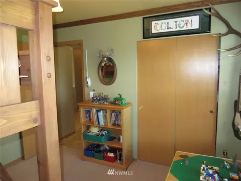 307 Nelson St NE, Orting, WA 98360 photo 5