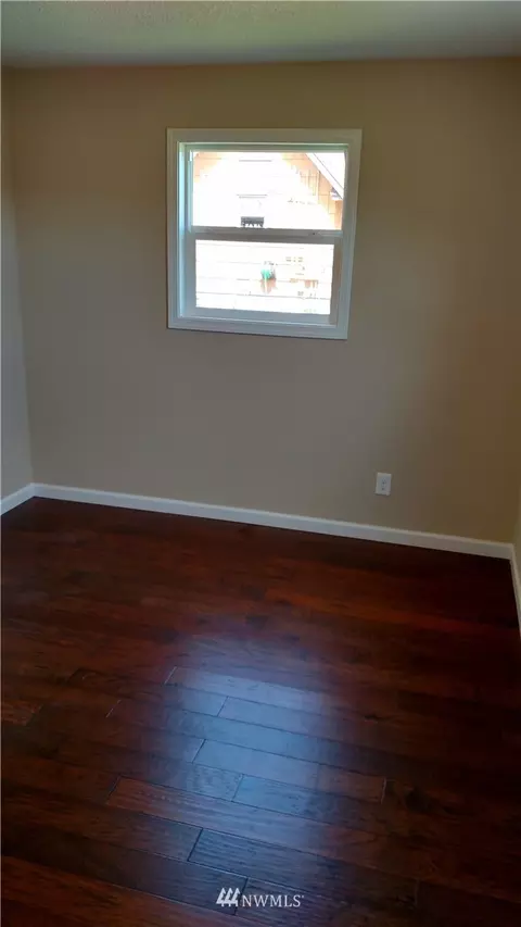 2329 40th Ave, Longview, WA 98632 photo 4