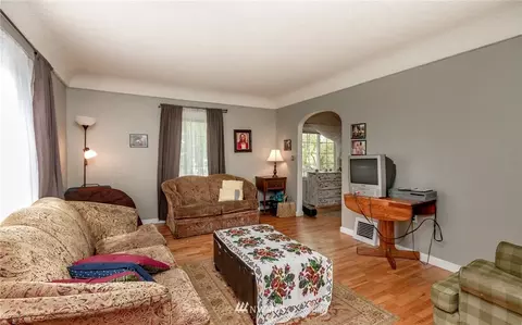 1635 Griffin Ave, Enumclaw, WA 98022 photo 8