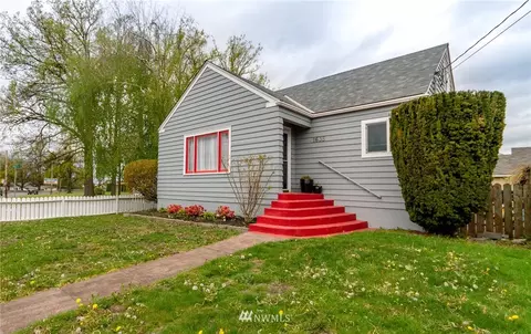 1635 Griffin Ave, Enumclaw, WA 98022 photo 1