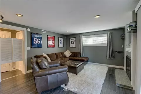 22032 5th Ave W, Bothell, WA 98021 photo 20