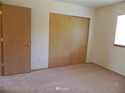 51 Ely Pl, Allyn, WA 98524 photo 13