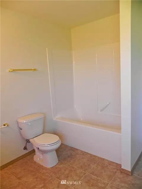 51 Ely Pl, Allyn, WA 98524 photo 6