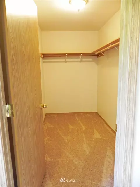 51 Ely Pl, Allyn, WA 98524 photo 8