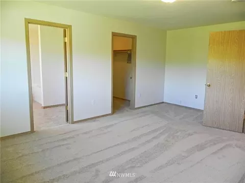 51 Ely Pl, Allyn, WA 98524 photo 7