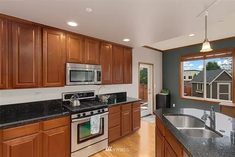 10808 NE 187th St, Bothell, WA 98011 photo 7