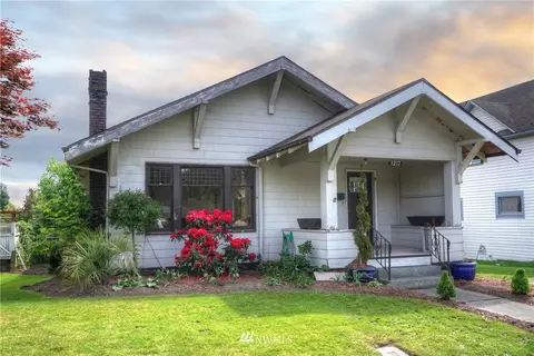 3217 Rockefeller Ave, Everett, WA 98201 photo 1