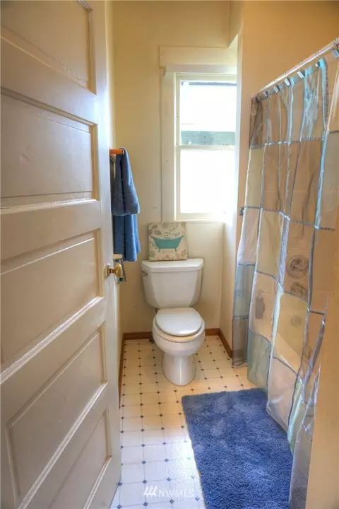 3217 Rockefeller Ave, Everett, WA 98201 photo 12