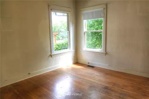 3217 Rockefeller Ave, Everett, WA 98201 photo 13