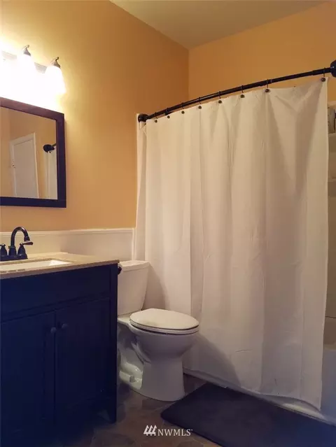 1360 Marion St, Enumclaw, WA 98022 photo 7