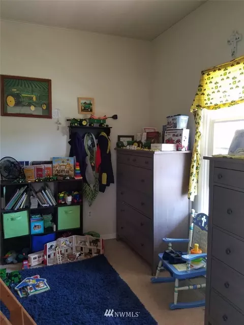 1360 Marion St, Enumclaw, WA 98022 photo 8