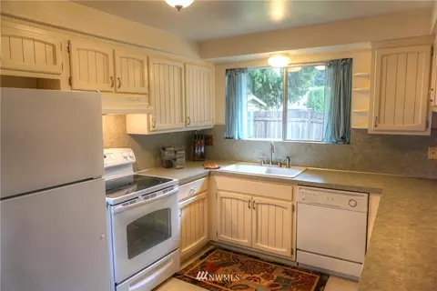 2810 Larlin Dr, Everett, WA 98203 photo 11