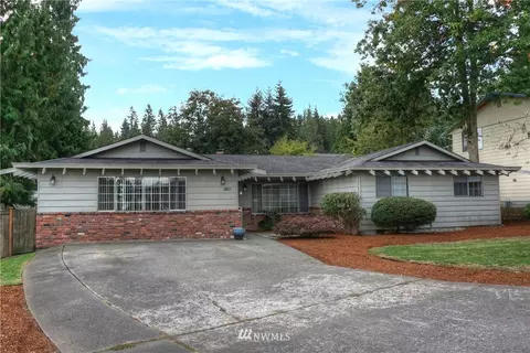 2810 Larlin Dr, Everett, WA 98203 photo 2