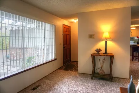 2810 Larlin Dr, Everett, WA 98203 photo 4