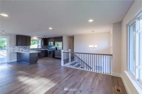 308 179th St E, Spanaway, WA 98387 photo 10
