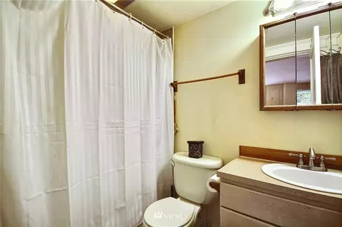 142 21st Ave E, Seattle, WA 98112 photo 22